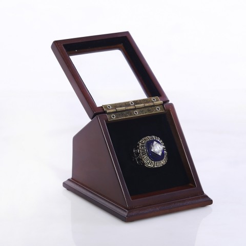 MLB 1984 Detroit Tigers World Series Championship Replica Fan Ring with Wooden Display Case